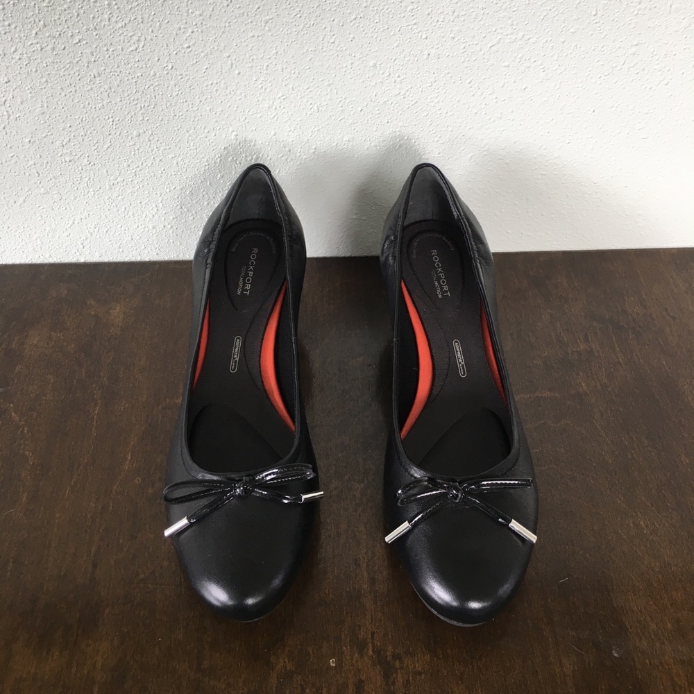 Rockport Black leather wedges NEW